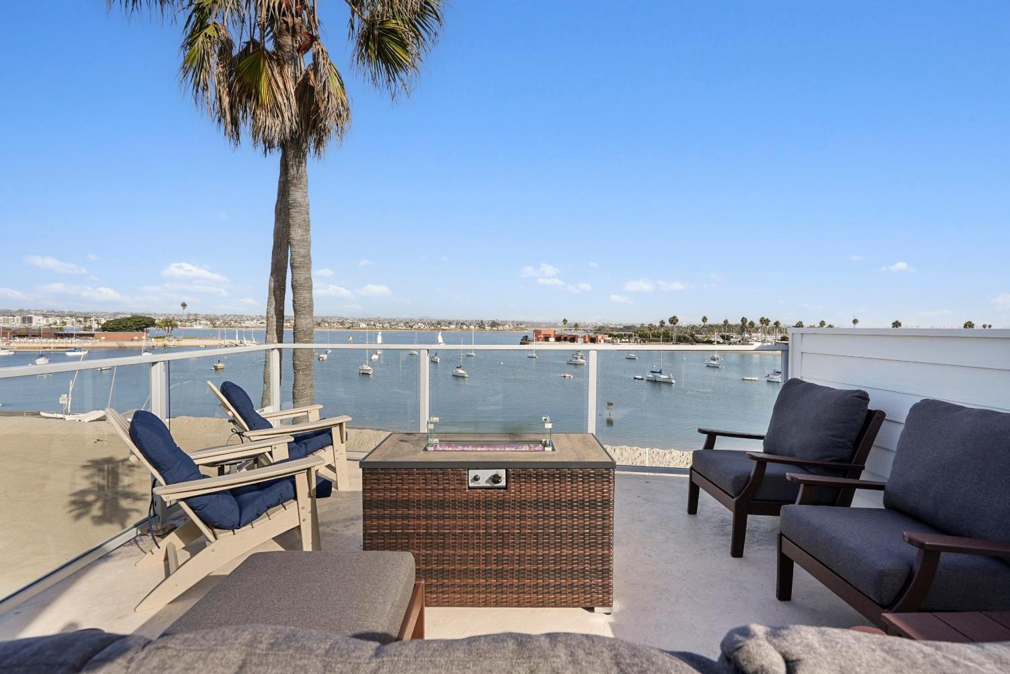 Stunning Bayfront Condo With Gorgeous Views, Garage, Massive Roof Deck & Ac - Dogs Welcome! 圣地亚哥 外观 照片