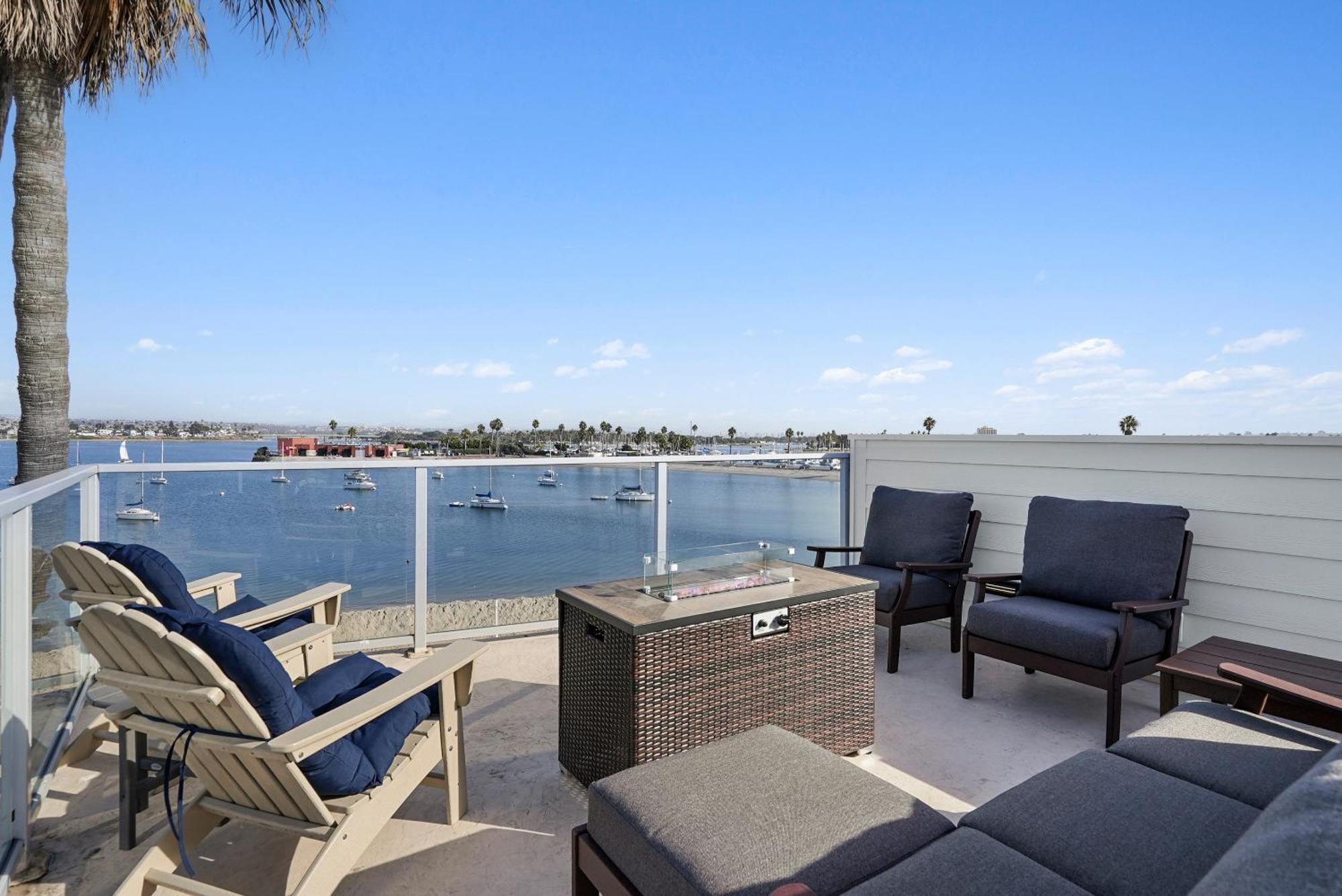 Stunning Bayfront Condo With Gorgeous Views, Garage, Massive Roof Deck & Ac - Dogs Welcome! 圣地亚哥 外观 照片