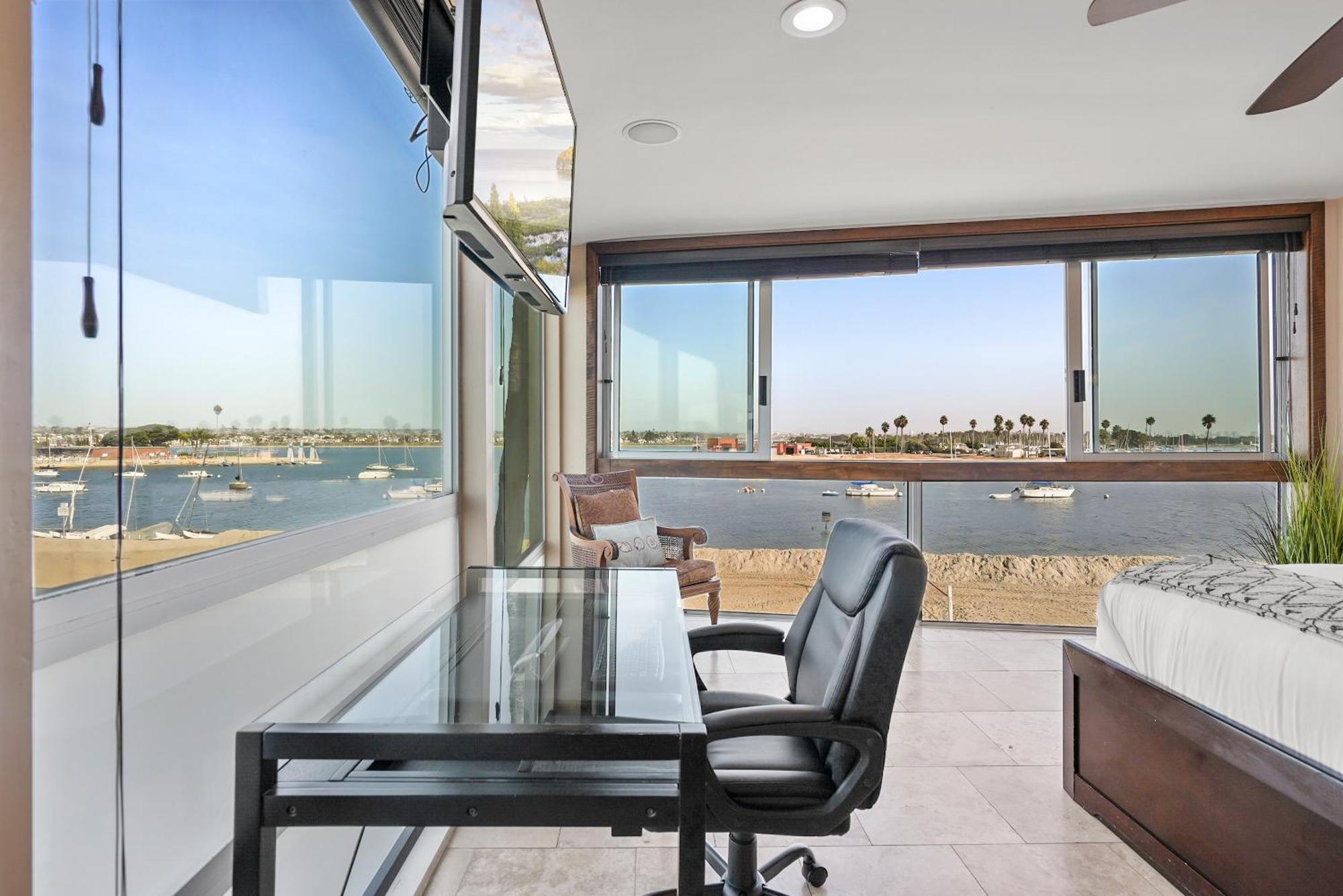 Stunning Bayfront Condo With Gorgeous Views, Garage, Massive Roof Deck & Ac - Dogs Welcome! 圣地亚哥 外观 照片